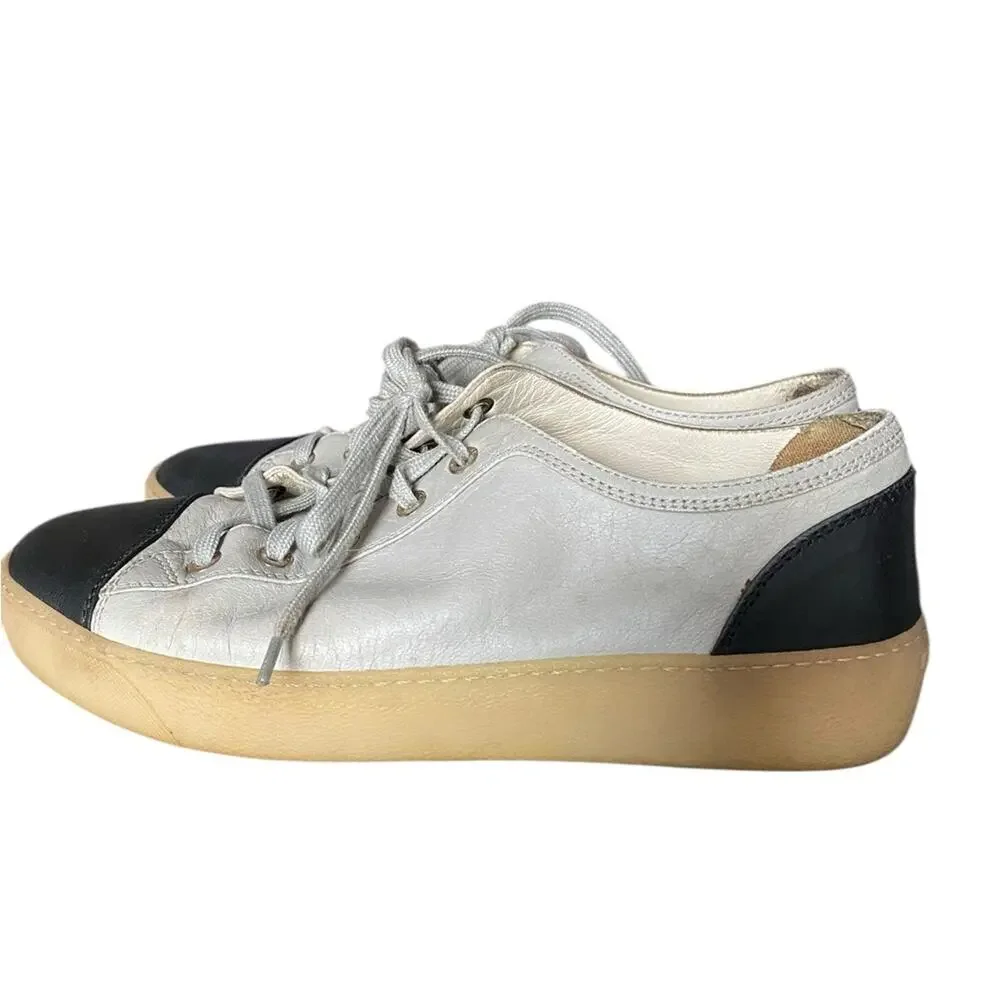 Chanel Calfskin Lace Up Cap Toe Sneakers size 38 US 8 Gray Grey Black - Picture 9 of 12